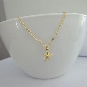 Delicate Gold Starfish Necklace